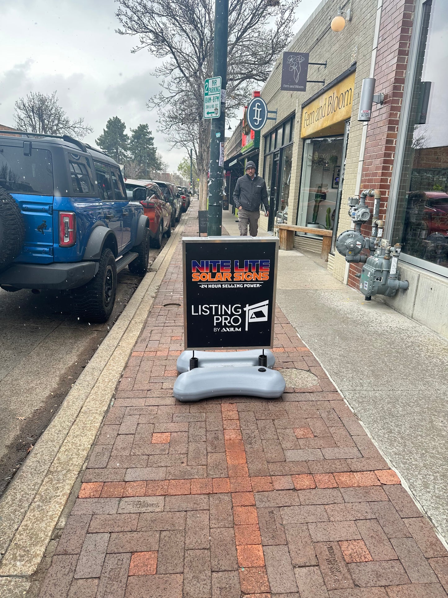 Solar Sidewalk Wind Sign! (patent-pending)