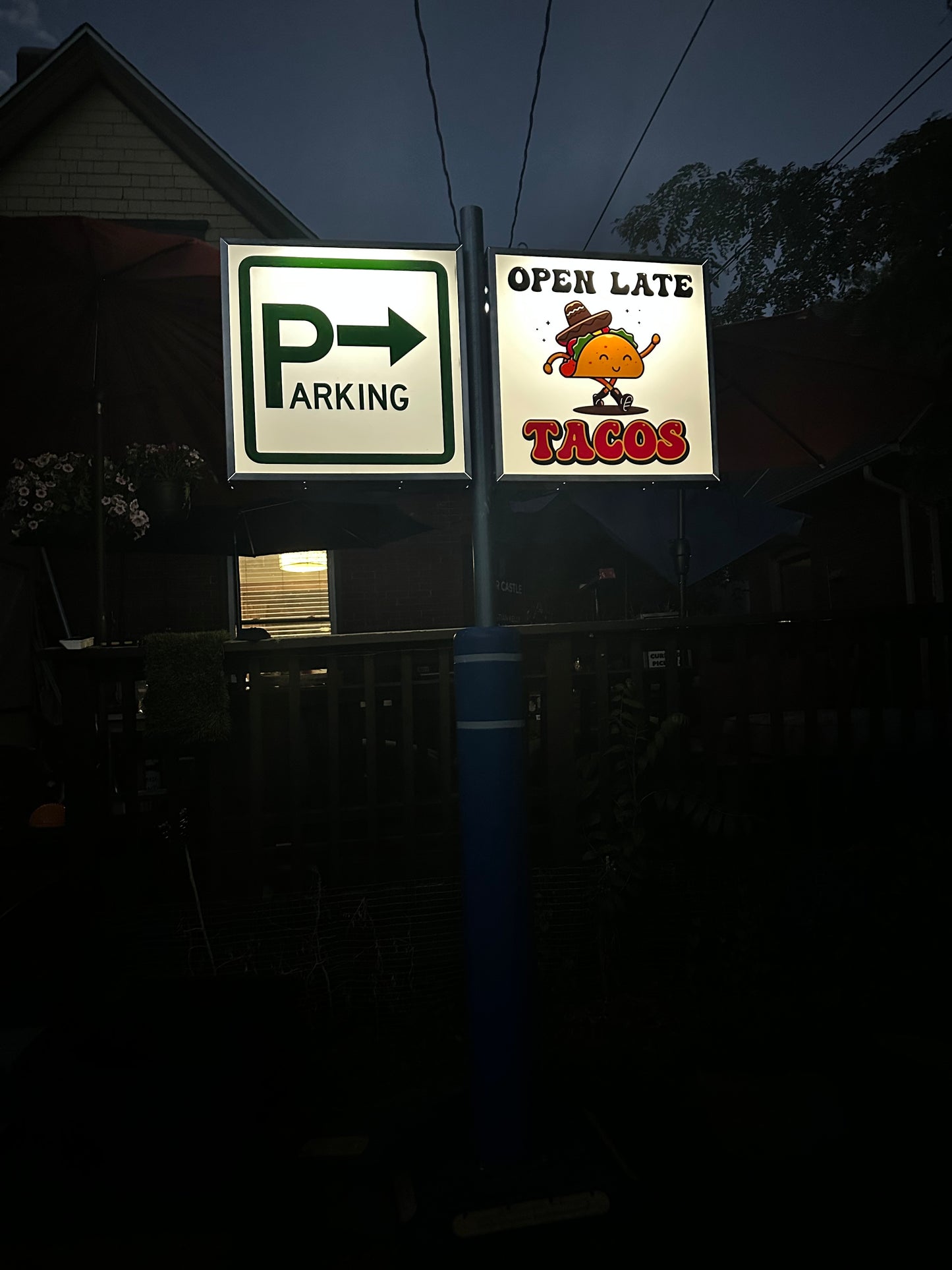 Solar Sidewalk Wind Sign! (patent-pending)